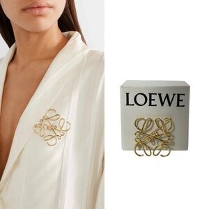 LOEWE GOLD ANAGRAM BROOCH Jewelry Lapel Pin (excellent)